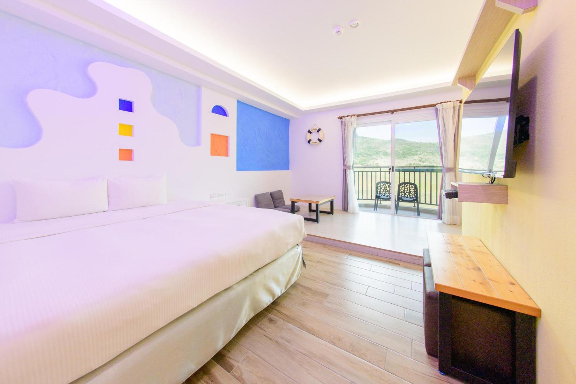 Island On The Sea Apartment Kenting Bagian luar foto